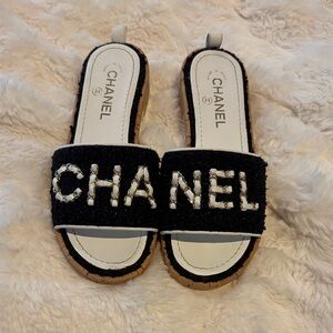 CHANEL Slides